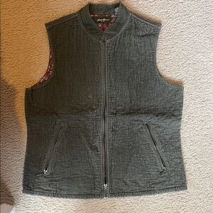 Eddie Bauer woman's Olive Quilted Vest